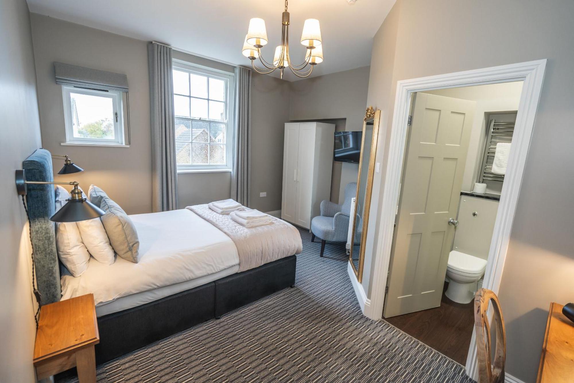 The Lazy Goose - Coffee House & Bedrooms Claypits Quarto foto